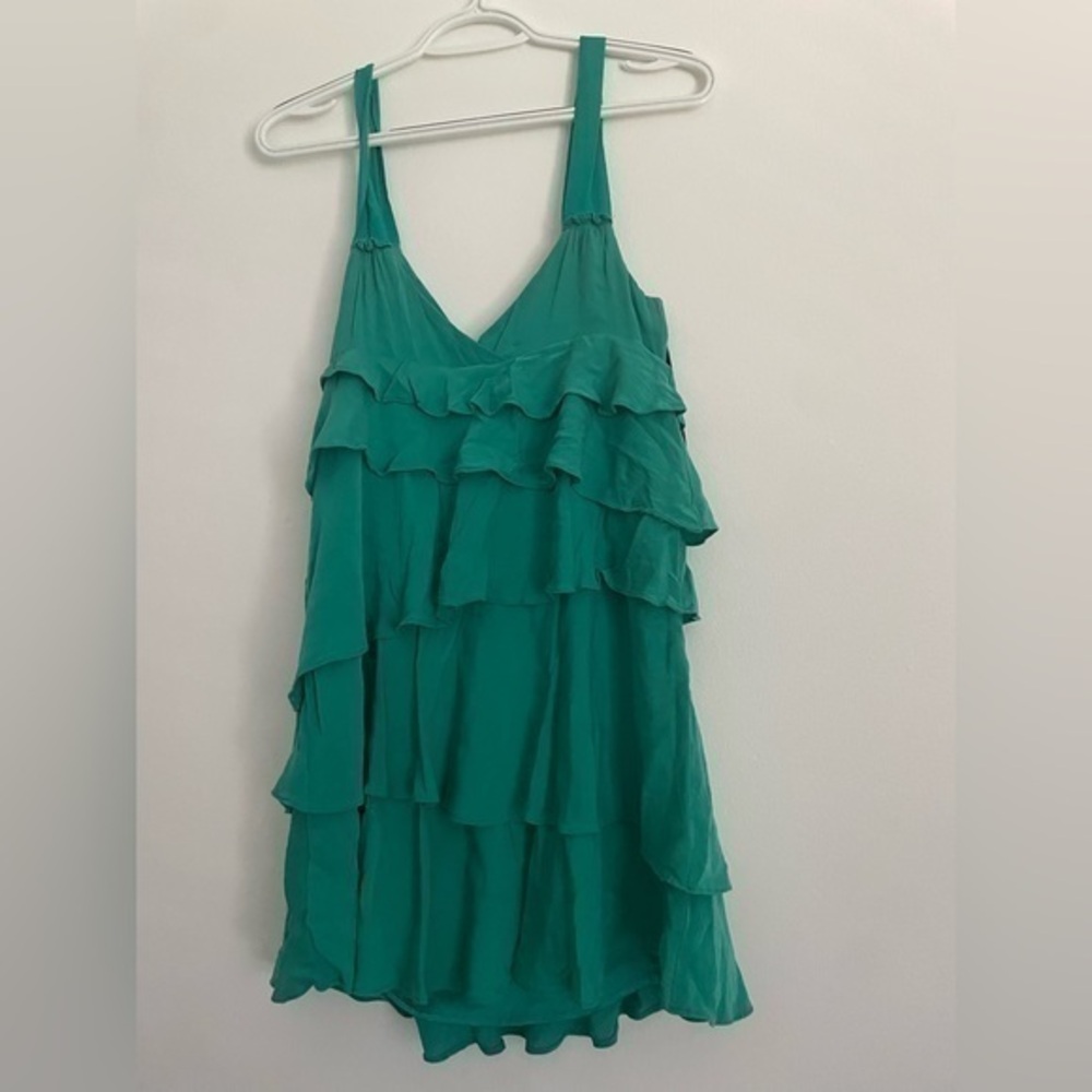 Bebe ruffled layer green dress size medium